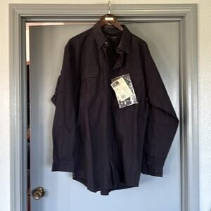 NWT 511 Tactical Shirt Mens XL Navy Blue Long Sleeve Button Up Police Utility